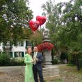 11_Brautpaar mit Wunsch-Ballonen